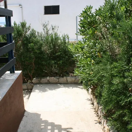 Apartment With Parking Space Cove Smokvica, Pag - 6314 *